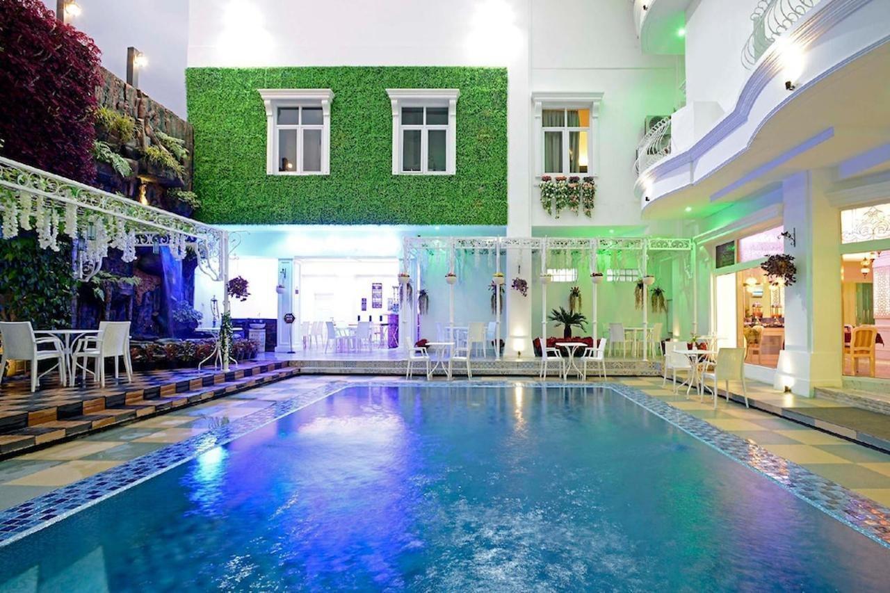 Sahira Butik Pakuan Syariah Hotel Μπογκόρ Εξωτερικό φωτογραφία