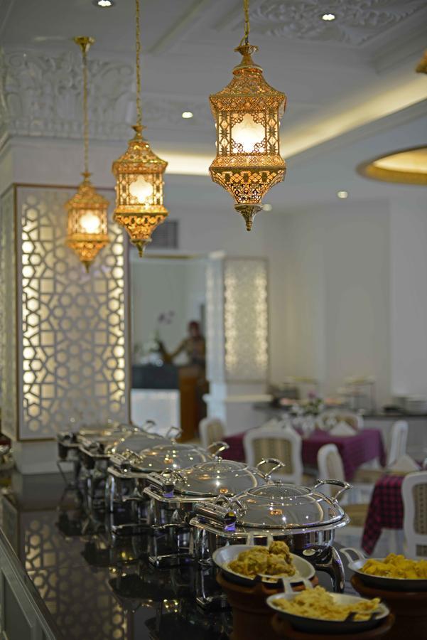 Sahira Butik Pakuan Syariah Hotel Μπογκόρ Εξωτερικό φωτογραφία
