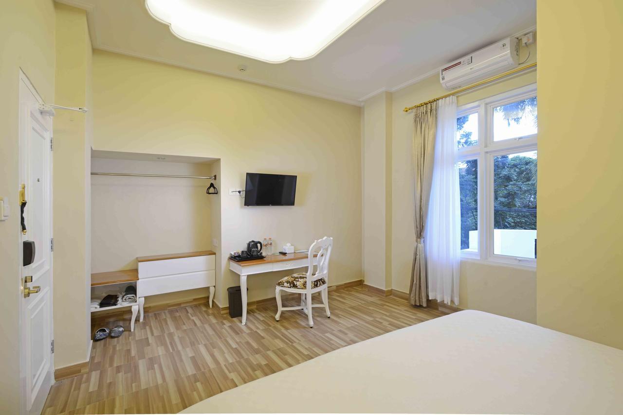 Sahira Butik Pakuan Syariah Hotel Μπογκόρ Εξωτερικό φωτογραφία